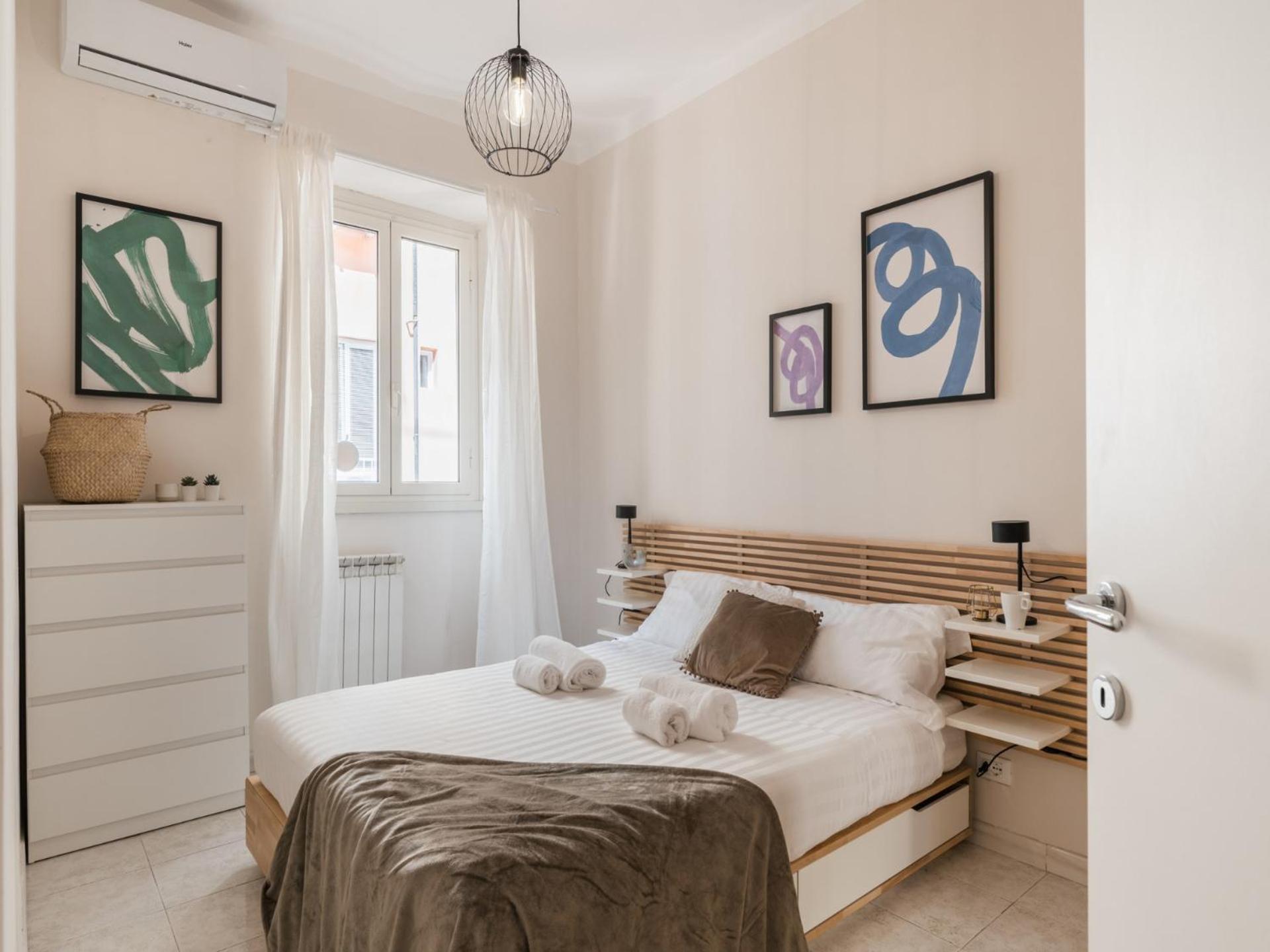 The Best Rent - Spacious One-Bedroom Apartment Near Colosseum Roma Eksteriør bilde